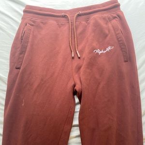 Alphalete joggers in maroon